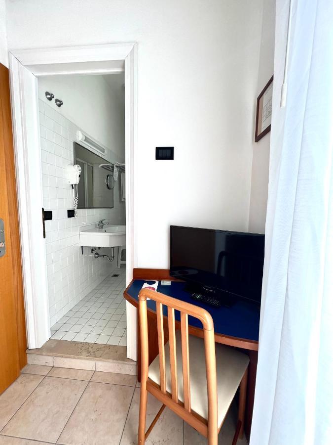Hotel B&B Montecarlo Milano Marittima Exteriér fotografie