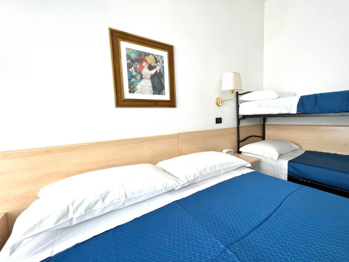 Hotel B&B Montecarlo Milano Marittima Exteriér fotografie